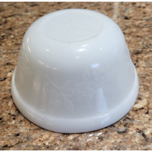 Federal Apple Blossom Small Nesting Mixing Bowl White Milk Glass - Picture 8 of 13